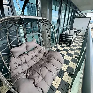  Apartment Stylish At 300 Front Street W
